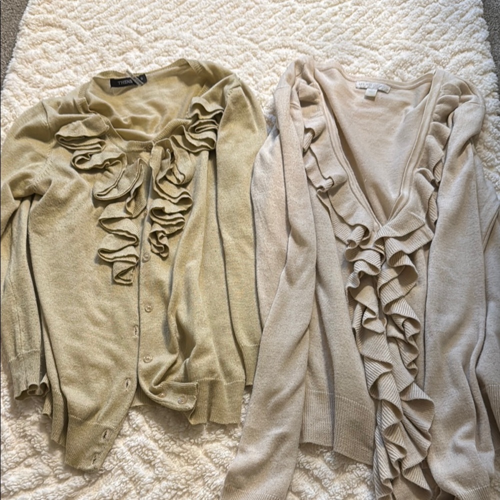 Set of Two Beige Button Down Ruffle Sweaters S / M